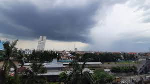 Surabaya Masuk Musim Kemarau, BMKG Minta Warga Waspada dan Hemat Air