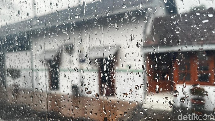 3 Penyebab Cuaca Ekstrem di Jawa Barat Hasil Analisa BMKG